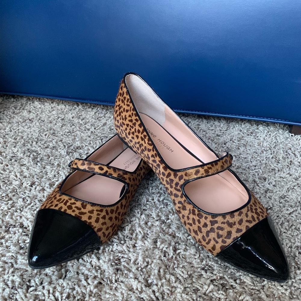 Sole Society Mary Jane Leopard Flat Black Pointed Toe Elastic Straps SZ US 8